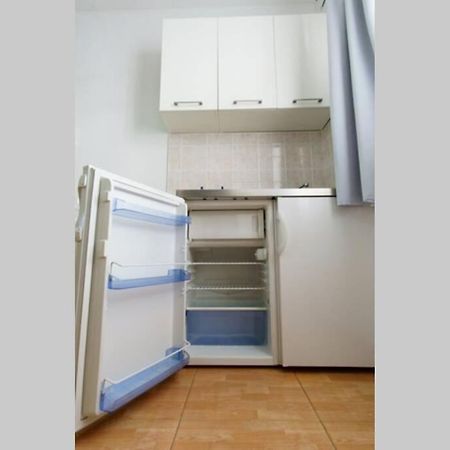 Lovely Studio Apartment For 2 Free Private Parking Makarska Exterior foto